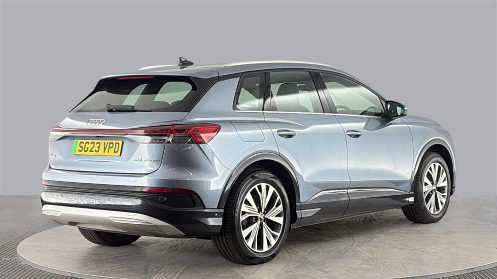 AUDI Q4 Image 5