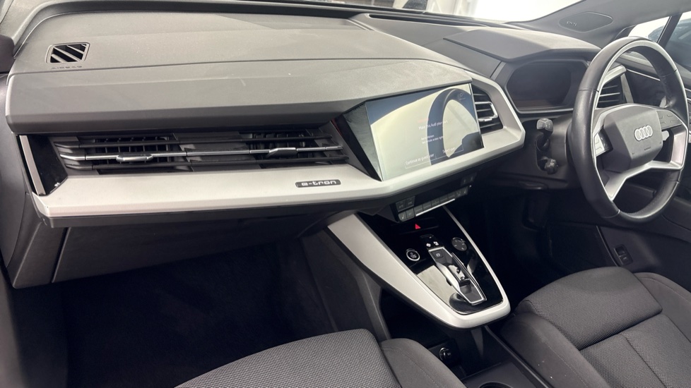 AUDI Q4 Image 10