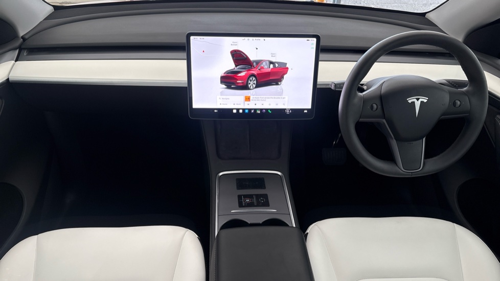 TESLA MODEL Y Image 11
