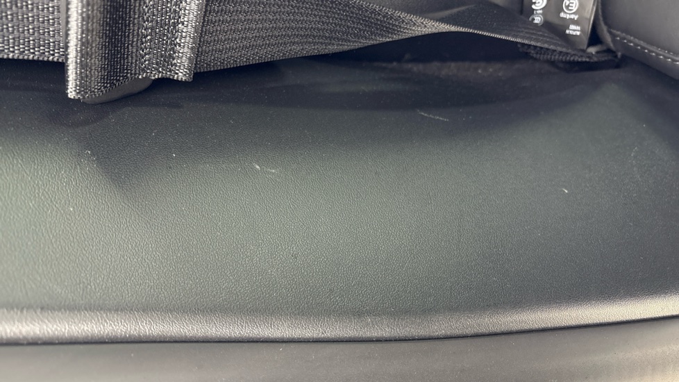 TESLA MODEL Y HATCHBACK Long Range AWD 5dr Auto