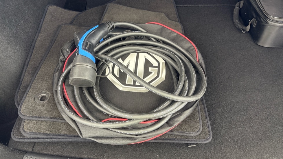 MG MOTOR UK MG4 HATCHBACK 150kW Trophy EV Long Range 64kWh 5dr Auto
