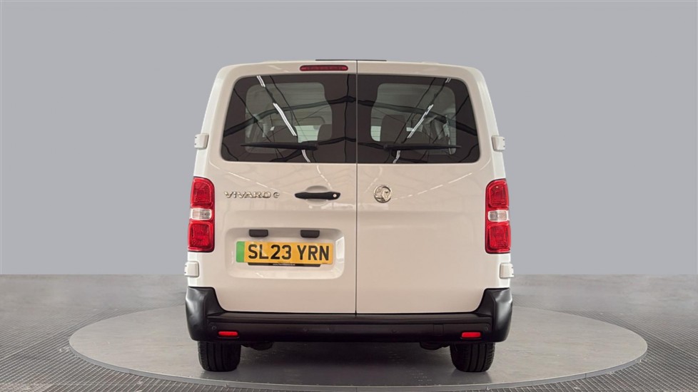 VAUXHALL VIVARO-E LIFE Image 4