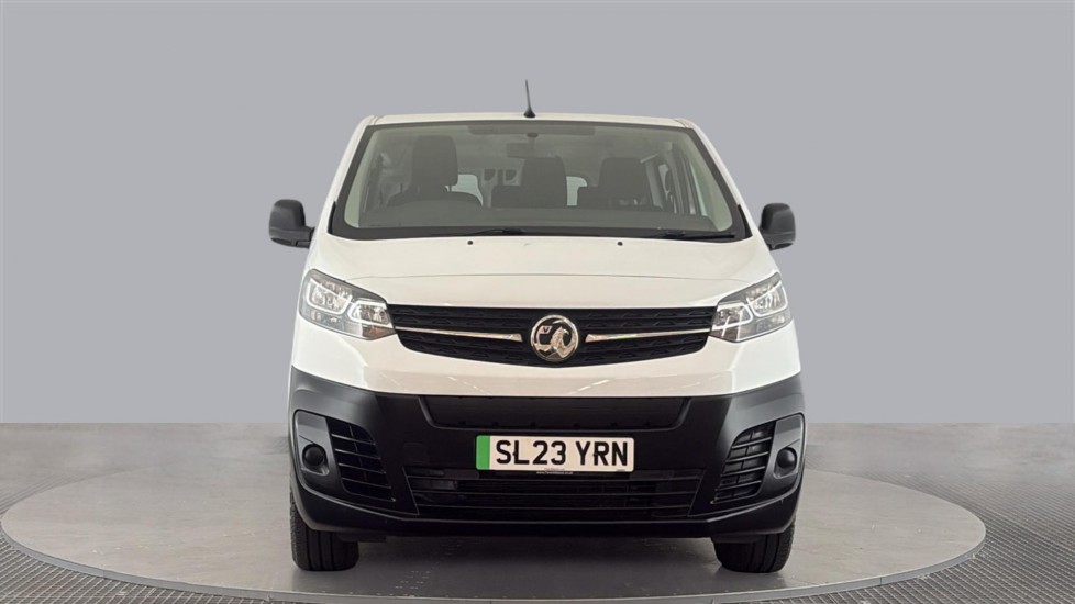 VAUXHALL VIVARO-E LIFE Image 8