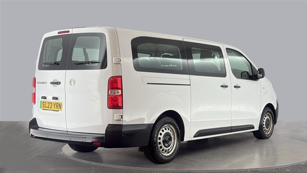VAUXHALL VIVARO-E LIFE Image 5