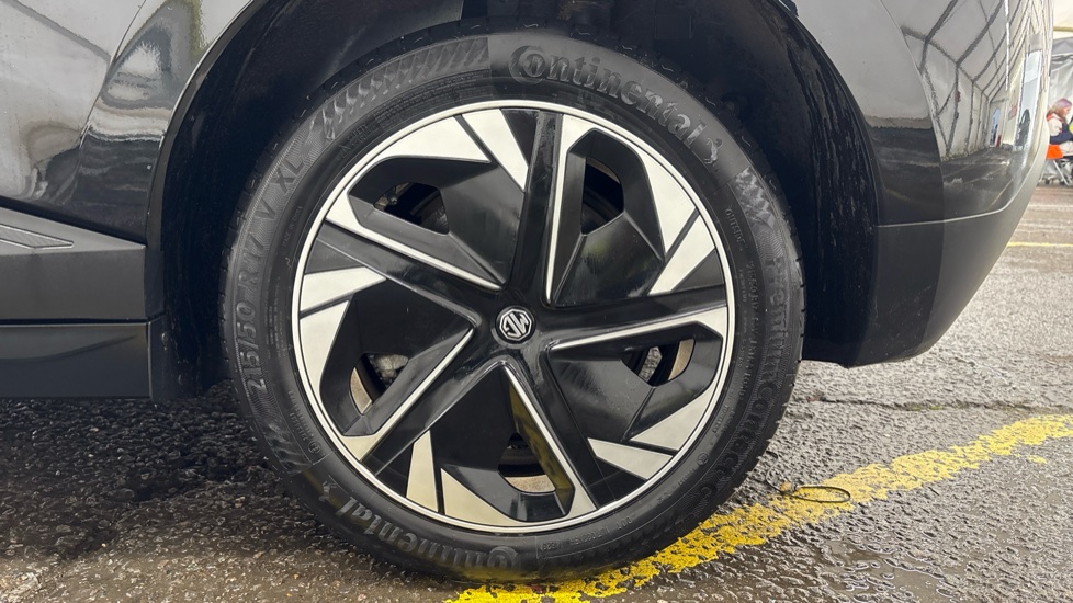 MG MOTOR UK MG4 HATCHBACK 125kW SE EV 51kWh 5dr Auto