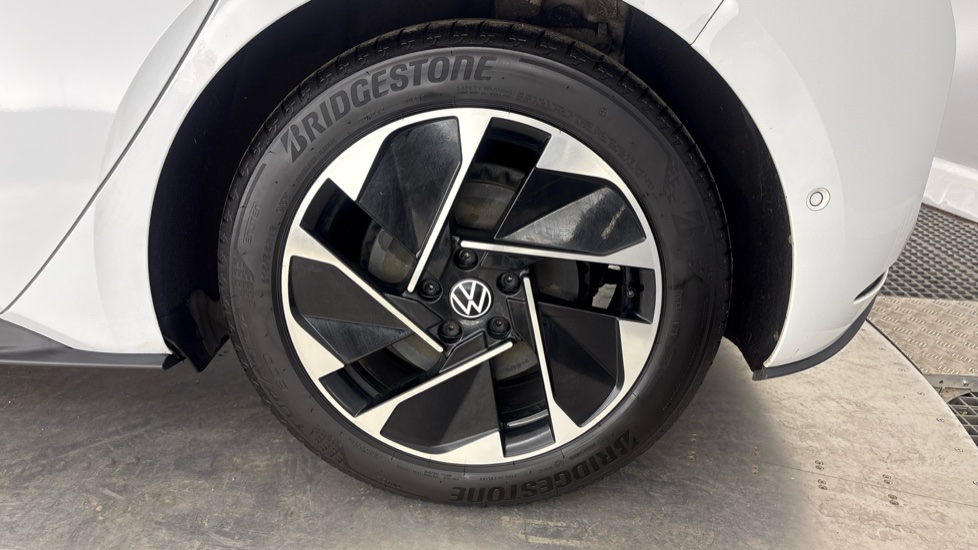 Volkswagen ID.3 HATCHBACK 107KW Family Pro 58kWh 5dr Auto