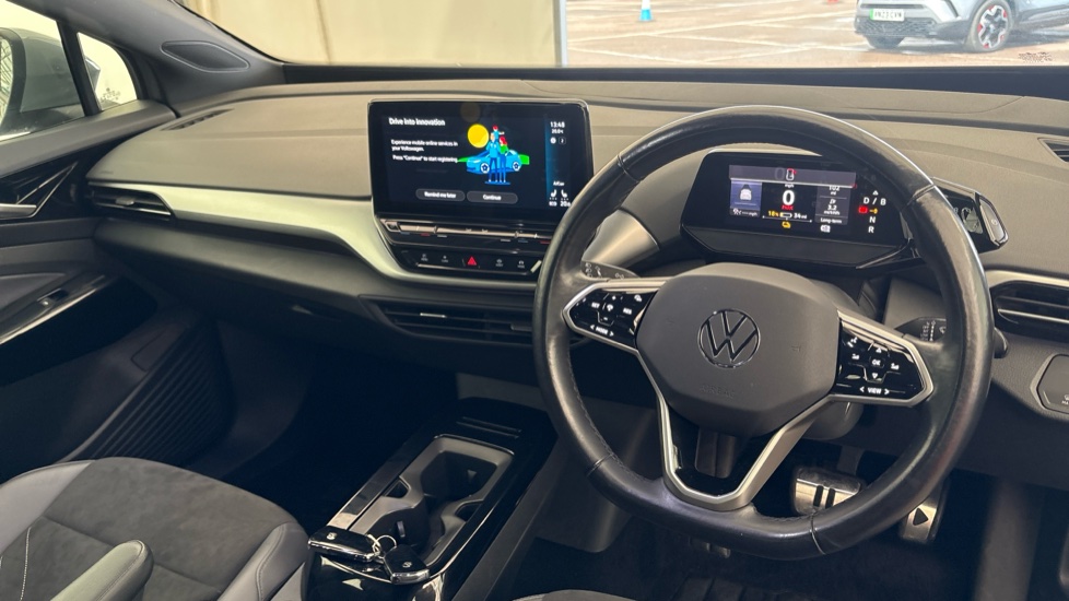 Volkswagen ID.4 ESTATE 109kW Life Pure 52kWh 5dr Auto [110kW Ch]