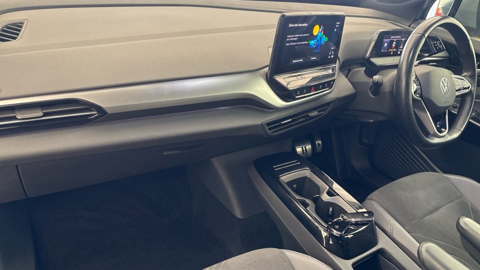 Volkswagen ID.4 ESTATE 109kW Life Pure 52kWh 5dr Auto [110kW Ch]