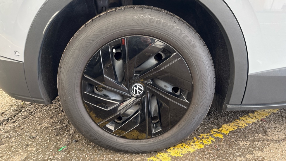 Volkswagen ID.4 ESTATE 109kW Life Pure 52kWh 5dr Auto [110kW Ch]