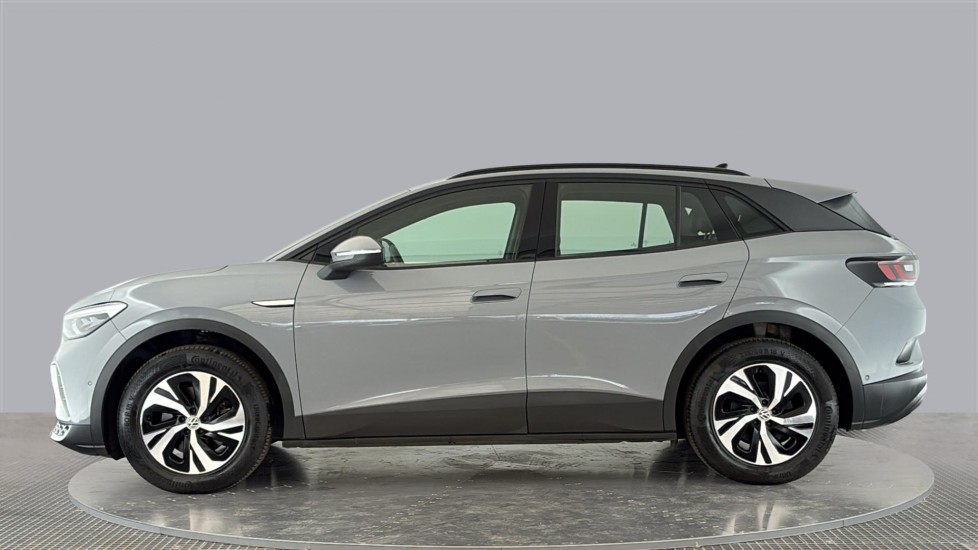 VOLKSWAGEN ID.4 Image 2