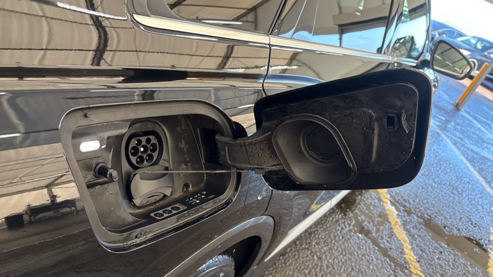 AUDI Q4 E-TRON ESTATE 220kW 50 Quattro 82kWh S Line 5dr Auto [C+S]