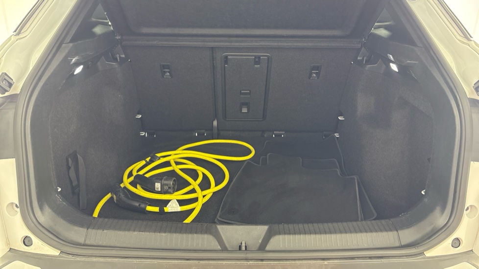 Volkswagen ID.4 ESTATE 125kW Life Pure Perform 52kWh 5dr Auto[110kW Ch]