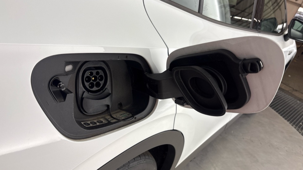 Volkswagen ID.4 ESTATE 125kW Life Pure Perform 52kWh 5dr Auto[110kW Ch]