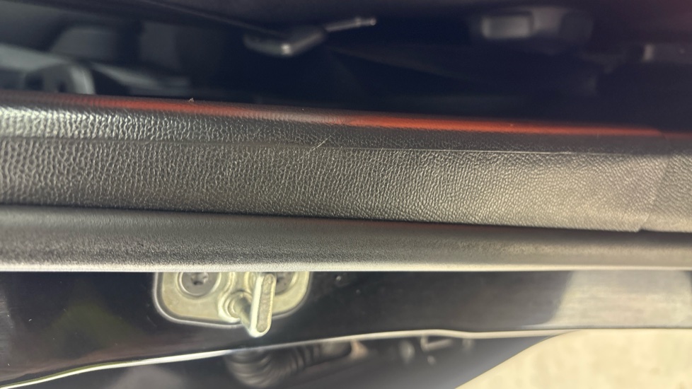 VAUXHALL CORSA scratches