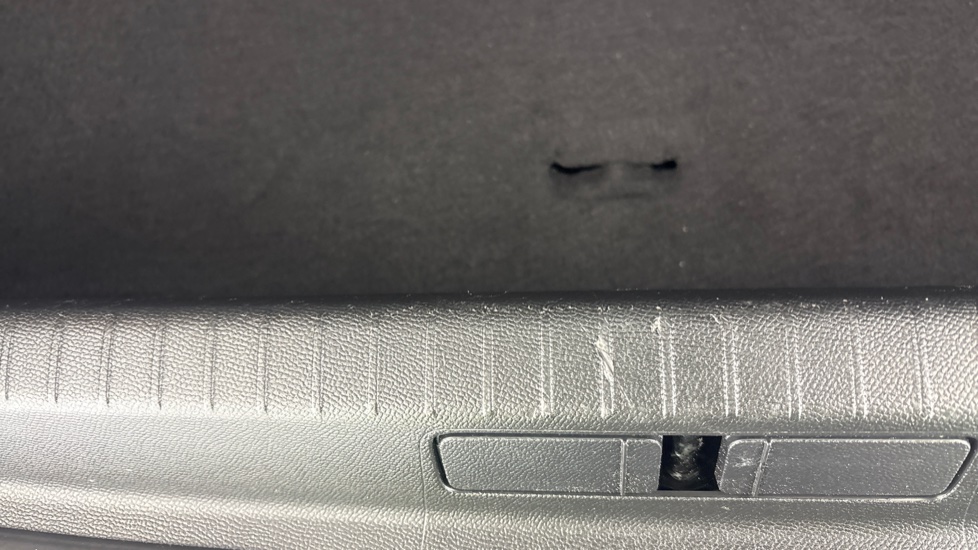 VAUXHALL CORSA scratches