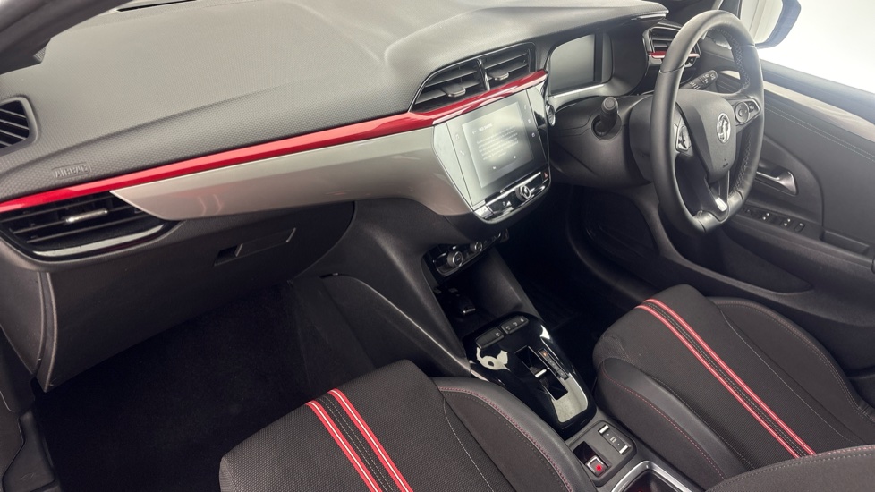 VAUXHALL CORSA Image 10