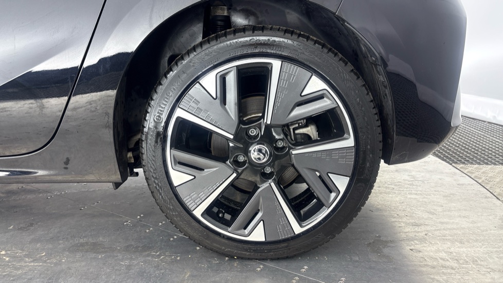 VAUXHALL CORSA Image 18