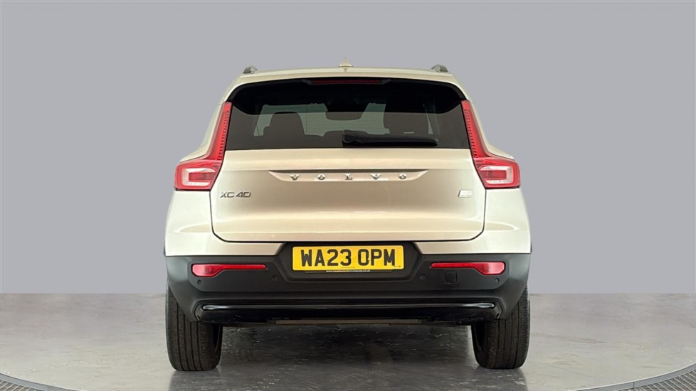 VOLVO XC40 Image 4