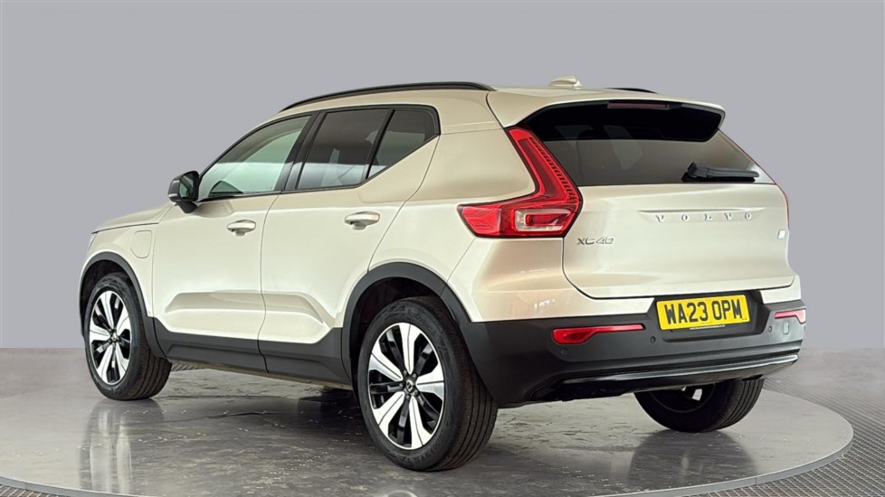 VOLVO XC40 Image 3