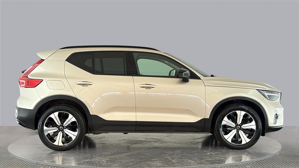 VOLVO XC40 Image 6