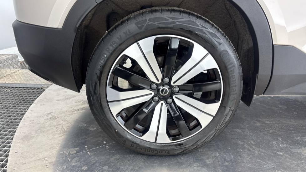 VOLVO XC40 Image 19