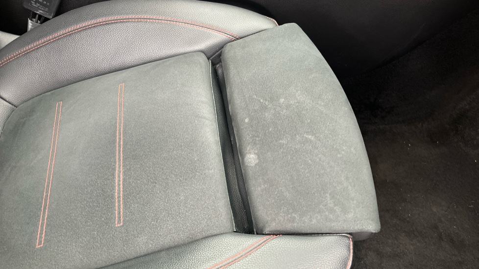 MERCEDES EQA Stained