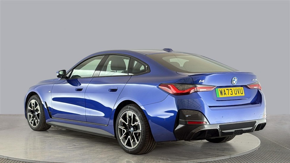 BMW I4 Image 3
