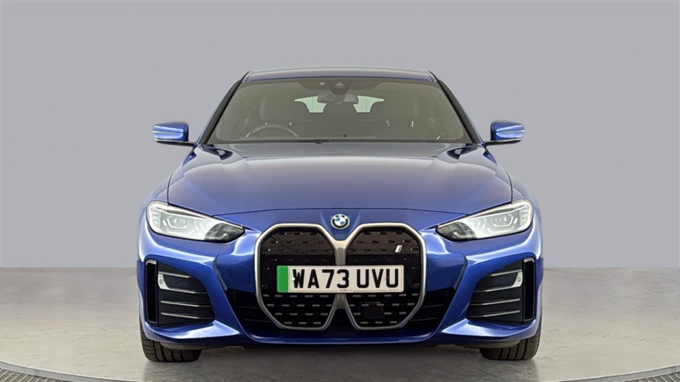 BMW I4 Image 8