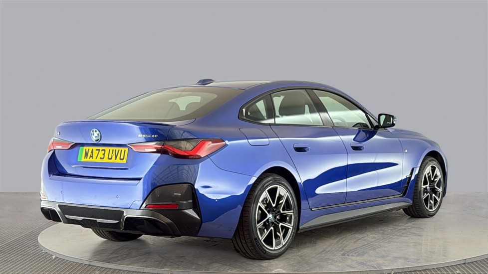 BMW I4 Image 5