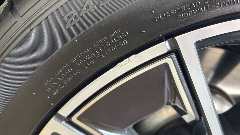 BMW I4 Scuff