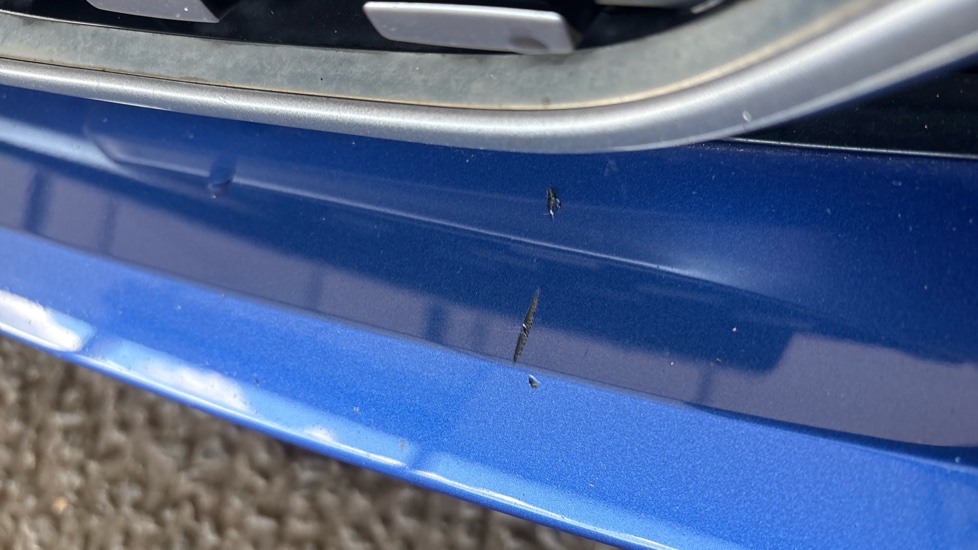 BMW I4 Scratches