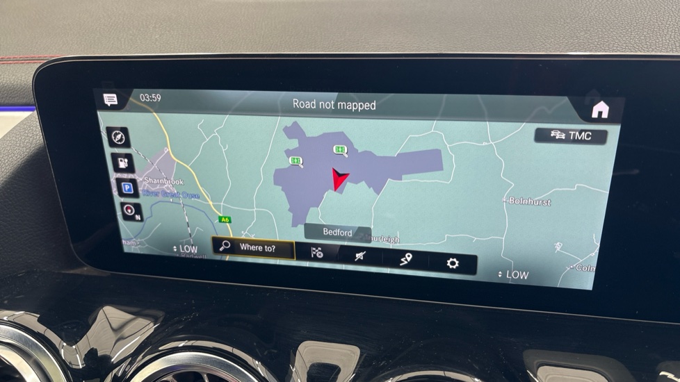MERCEDES EQA Image 12