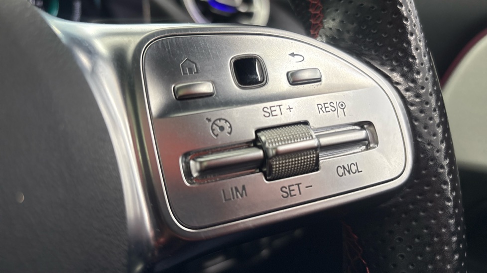 MERCEDES EQA cruise control