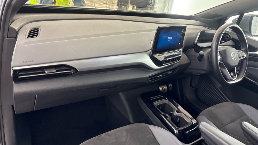 VOLKSWAGEN ID.4 ESTATE 109kW Life Pure 52kWh 5dr Auto