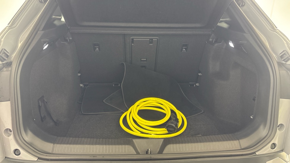 VOLKSWAGEN ID.4 ESTATE 109kW Life Pure 52kWh 5dr Auto