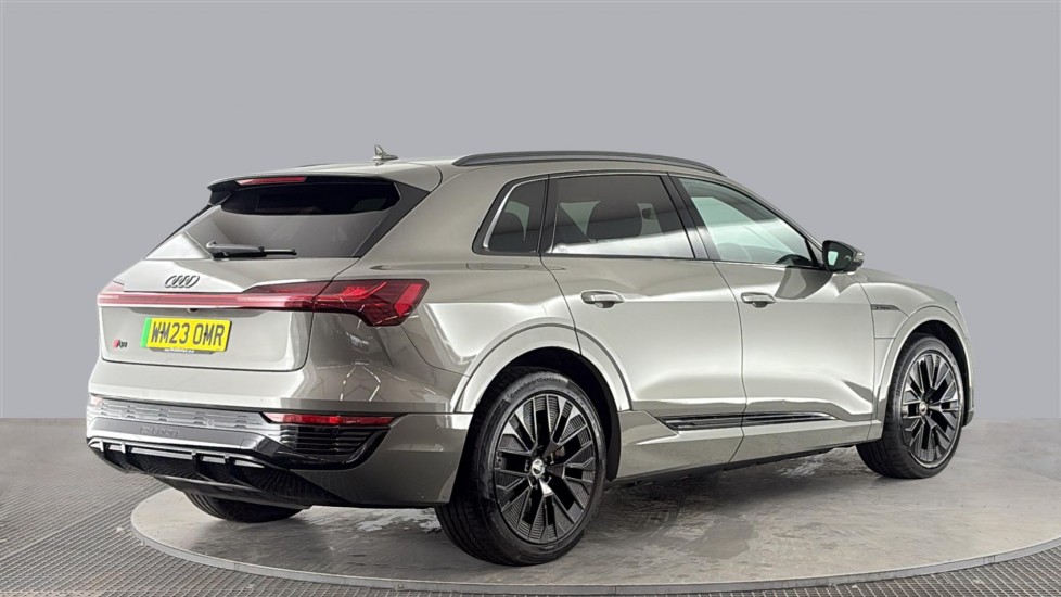 AUDI Q8 E-TRON ESTATE 300kW 55 Quattro 114kWh Black Ed 5dr At [Tech Pro]