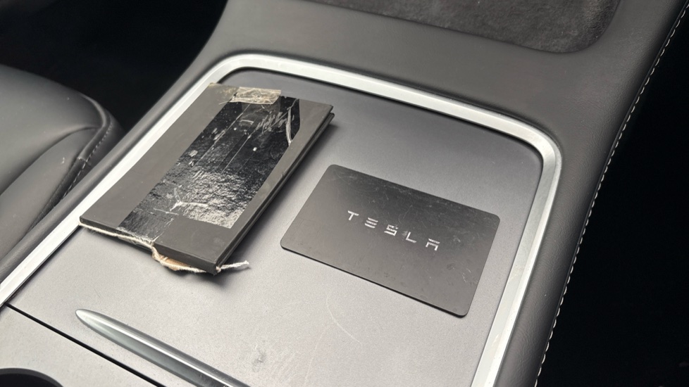 TESLA MODEL 3 SALOON RWD 4dr Auto