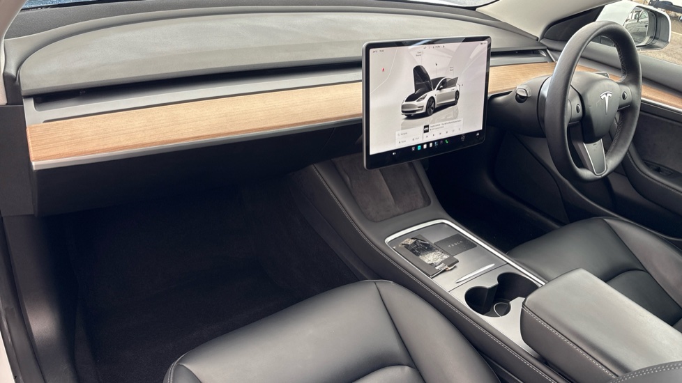 TESLA MODEL 3 SALOON RWD 4dr Auto