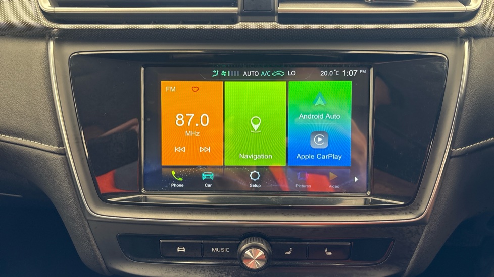 MG MG5 Image 12