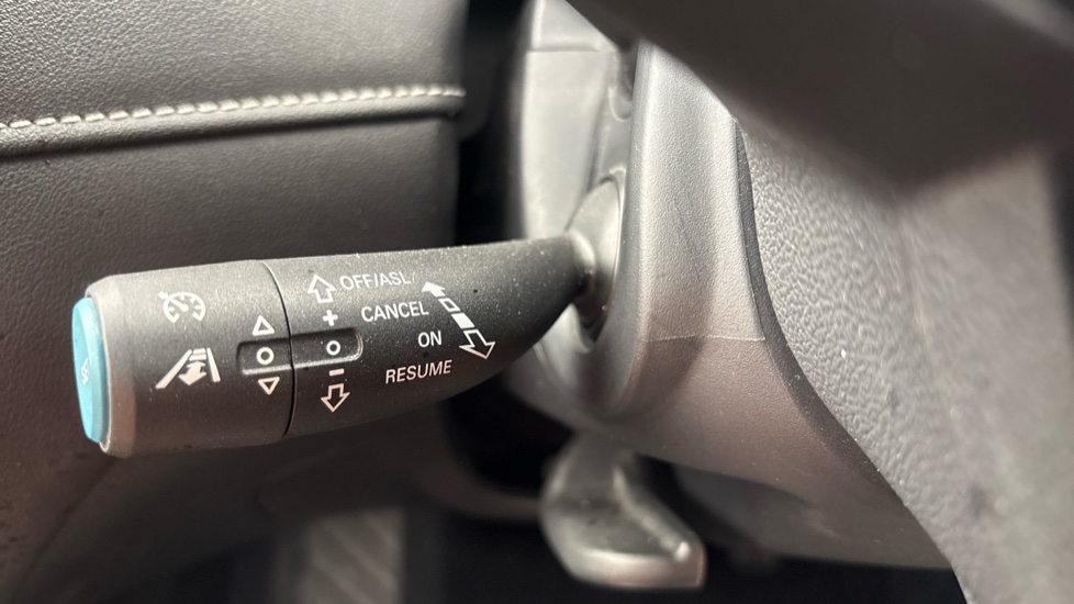 MG MG5 cruise control