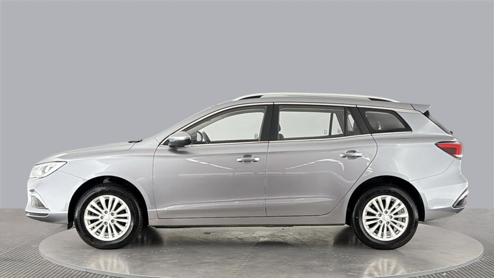MG MG5 Image 2