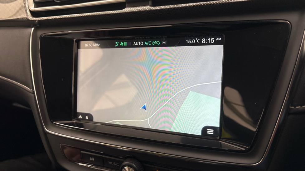 MG MG5 Image 12