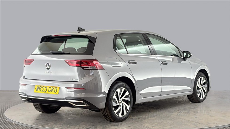 VOLKSWAGEN GOLF Image 5