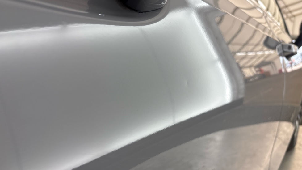 VOLKSWAGEN GOLF dent