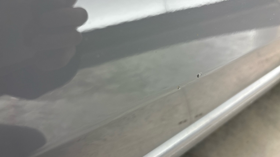 VOLKSWAGEN GOLF dents and chips