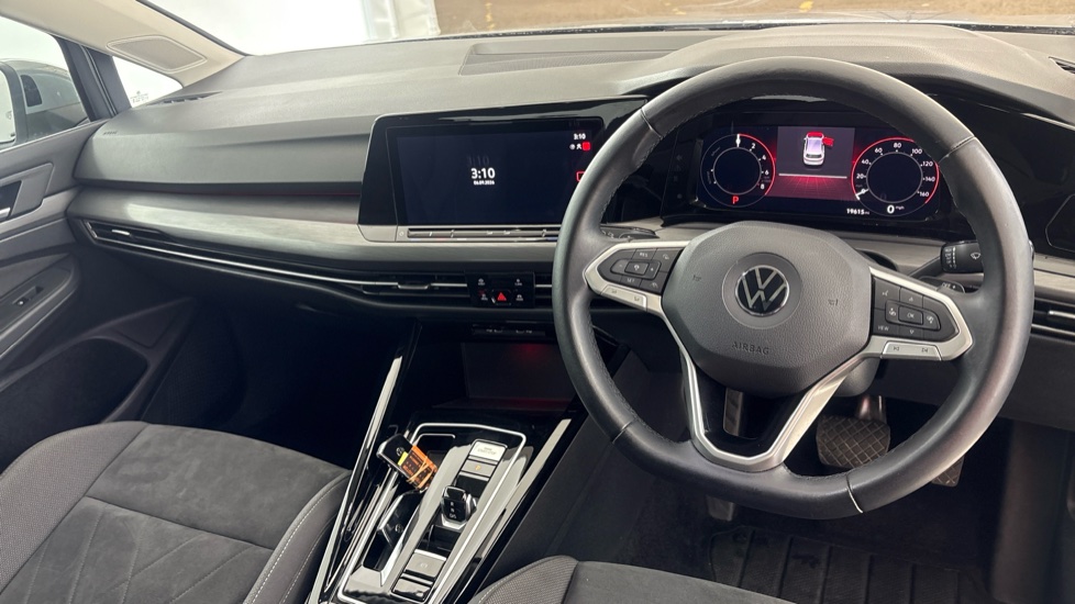 VOLKSWAGEN GOLF Image 9