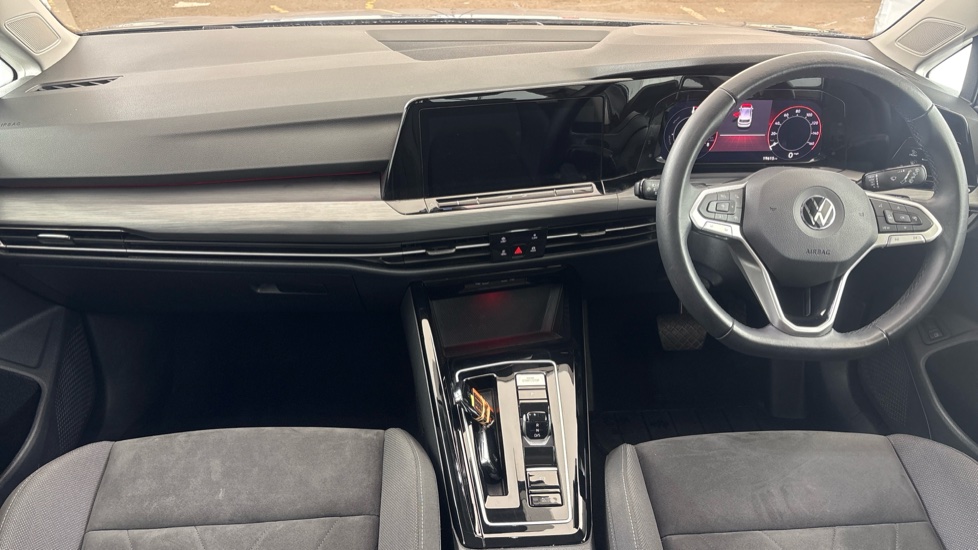 VOLKSWAGEN GOLF Image 11
