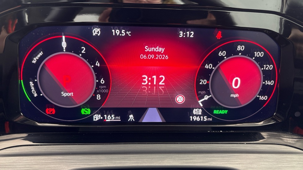 VOLKSWAGEN GOLF Image 13