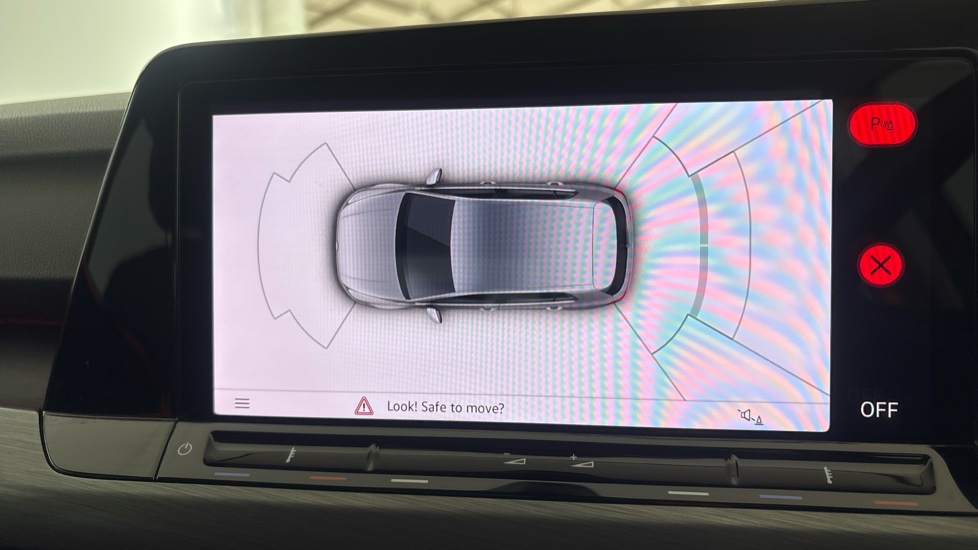 VOLKSWAGEN GOLF parking sensors