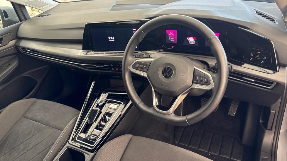VOLKSWAGEN GOLF Image 9